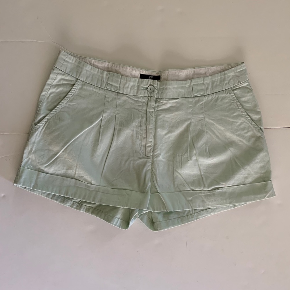 H&M mint shorts